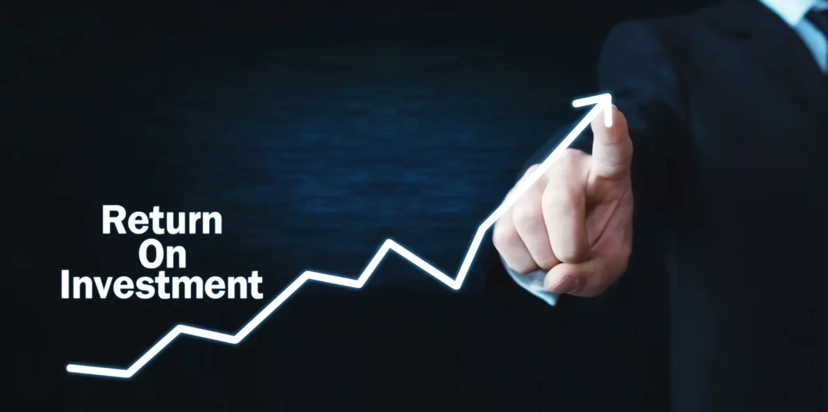 A business person touching an arrow to show the concept of increasing return on investment (ROI).