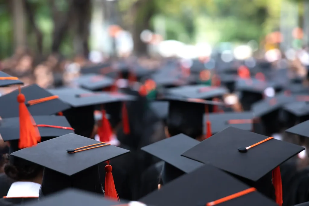 Graduation Season Marketing Ideas Using Gift Cards